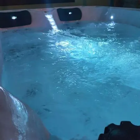 Superbe Avec Jacuzzi Et Exterieur * Perpignan